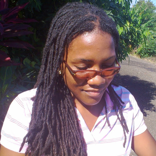 Andrea Louis Photo 7
