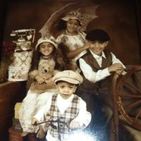 Tanya Brooks Photo 29