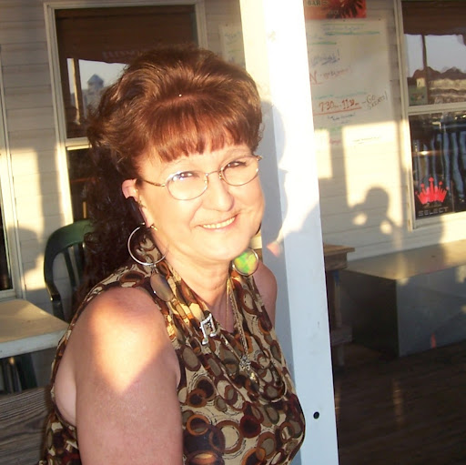 Debra Thomas Photo 6