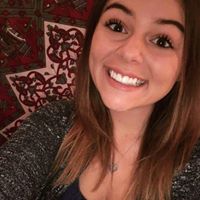 Nicole Mangan Photo 9