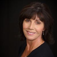 Jacqueline Pope Photo 13