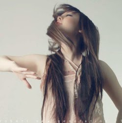 Ann Michel Photo 33