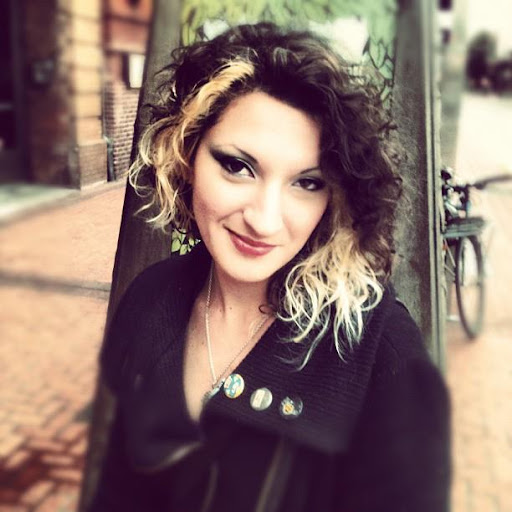Nicole Vitale Photo 34