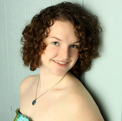 Sarah Mullen Photo 38