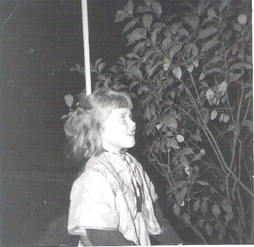 Jane Hardy Photo 26