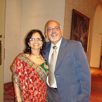Julie Shah Photo 20