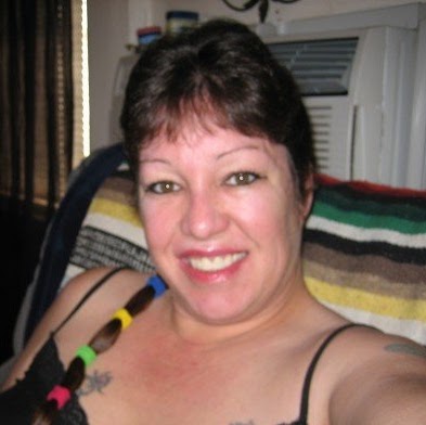 Nicole Schilling Photo 5