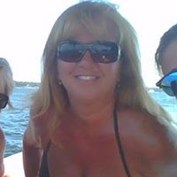 Lisa Nielson Photo 22