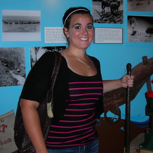 Jessica Helms Photo 11