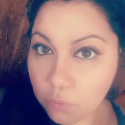 Ana Gutierrez Photo 29