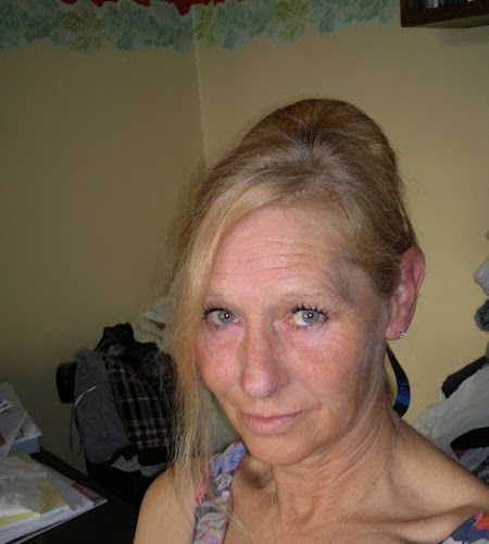Sally Curry Photo 22