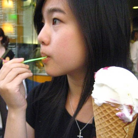Christina Wong Photo 16