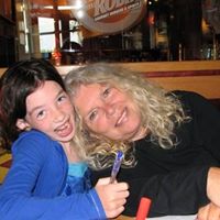 Susan Dillon Photo 40