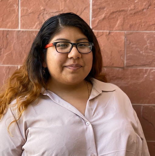 Rebecca Alvarez Photo 16