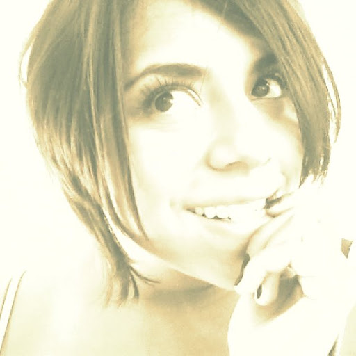 Karla Vera Photo 11