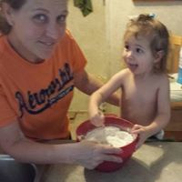 Elizabeth Easterling Photo 9
