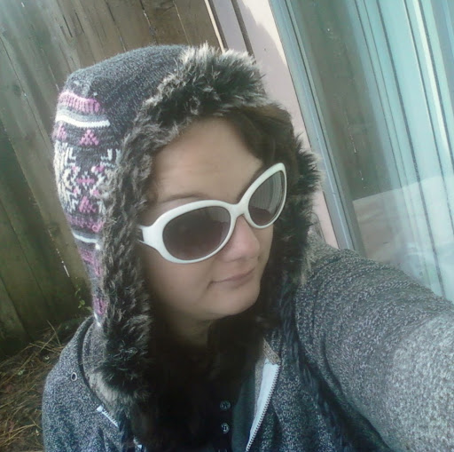 Melissa Laird Photo 14