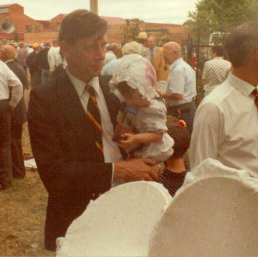Richard Bruce Photo 40