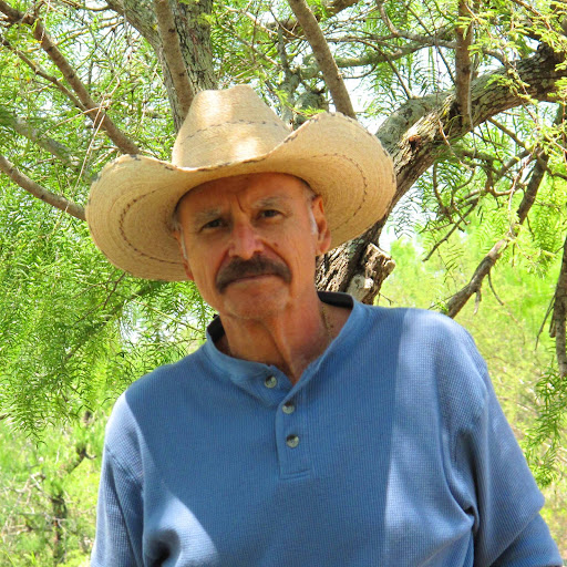 Arturo Garcia Photo 39