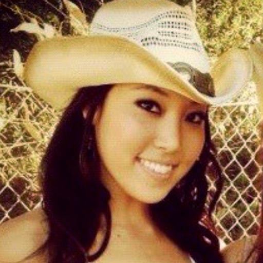 Josephine Lee Photo 35