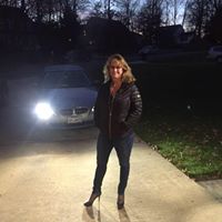 Vicki Wilkinson Photo 27