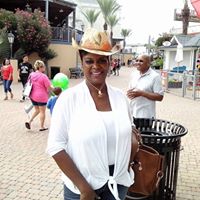 Kimberly Britt Photo 25