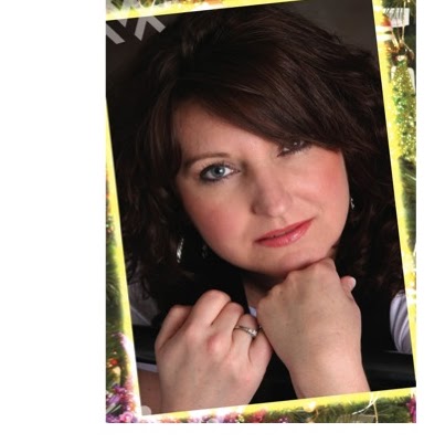 Annette Price Photo 28