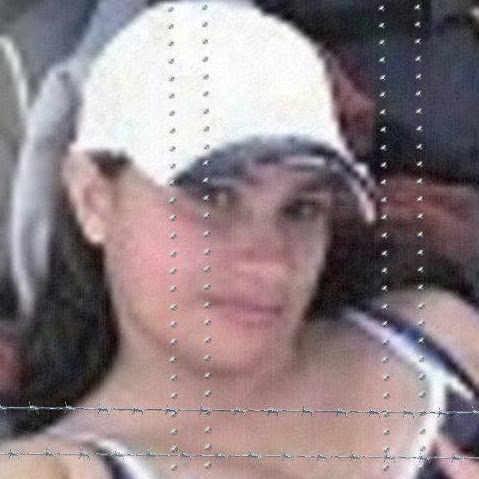Eliana Reyes Photo 34