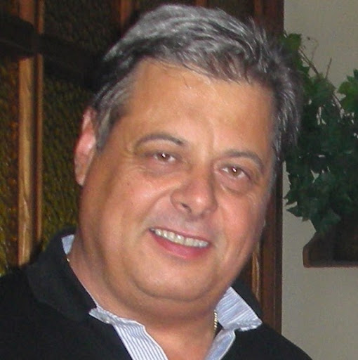 Anton Lang Photo 14