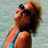 Jodi Robbins Photo 14