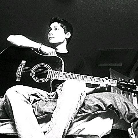Alec Stephens Photo 7