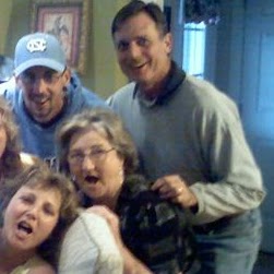 Debbie Howell Photo 24