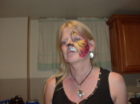 Lynda Robinson Photo 16