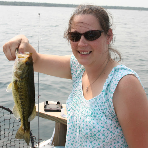 Amy Raymond Photo 13