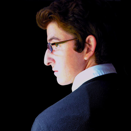 Julian Gordon Photo 10
