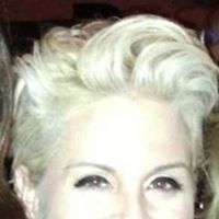 April Phillips Photo 12