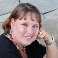 Allison Lloyd Photo 5