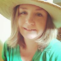 Amy Carnes Photo 10