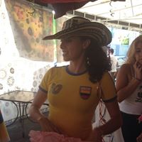 Cindy Vanegas Photo 14