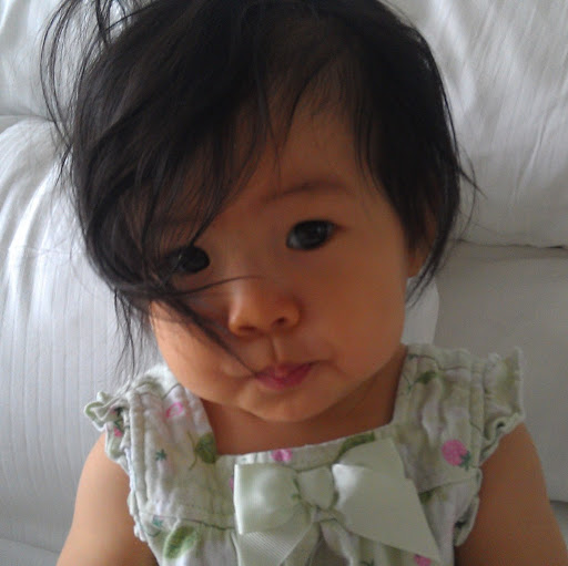 Angela Trinh Photo 27