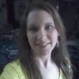 Elizabeth Chilcoat Photo 4