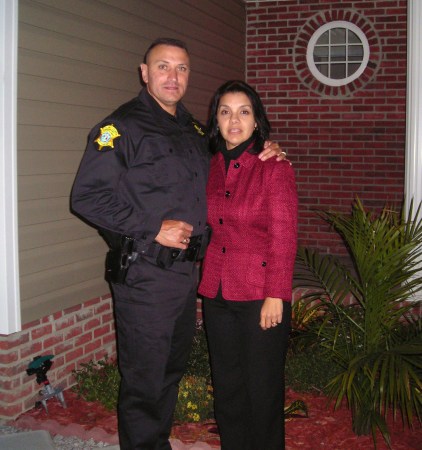 Connie Gonzalez Photo 1