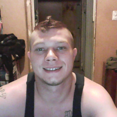 Aaron Harrell Photo 37