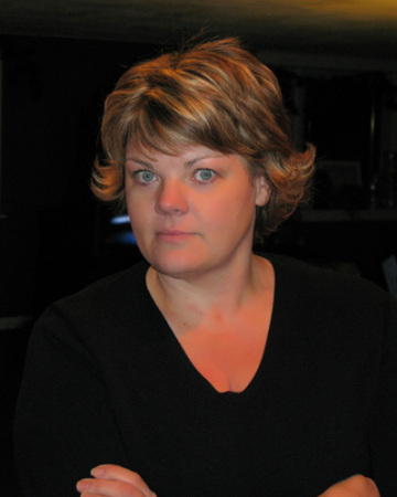 Renee Cook Photo 22