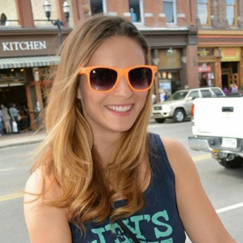 Lauren Glenn Photo 32