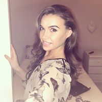 Amber Cartwright Photo 38