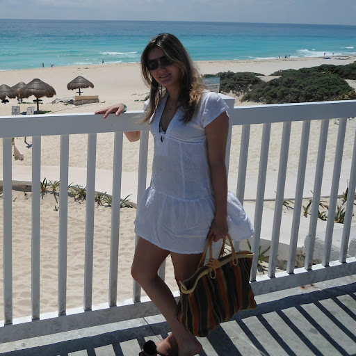 Shelly Simon Photo 6