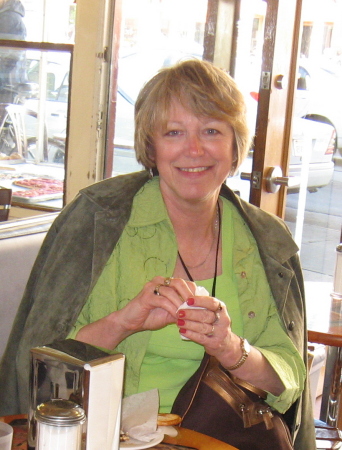 Roberta Hill Photo 7