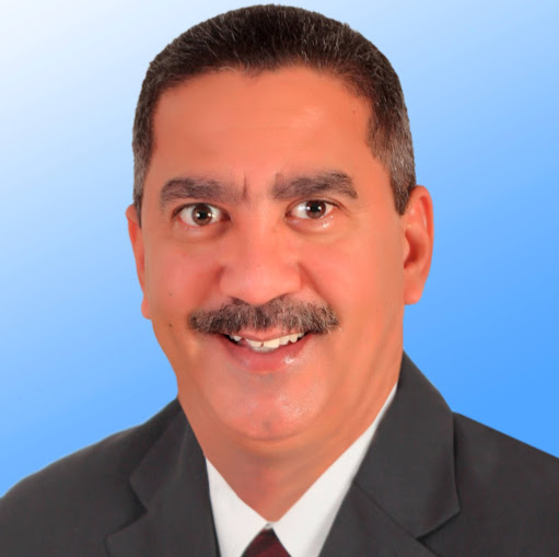 Reynaldo Rivas Photo 28