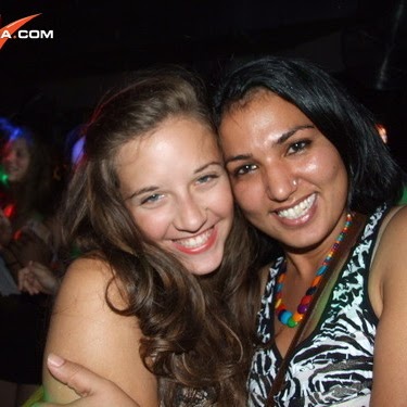Rebecca Schwartz Photo 35